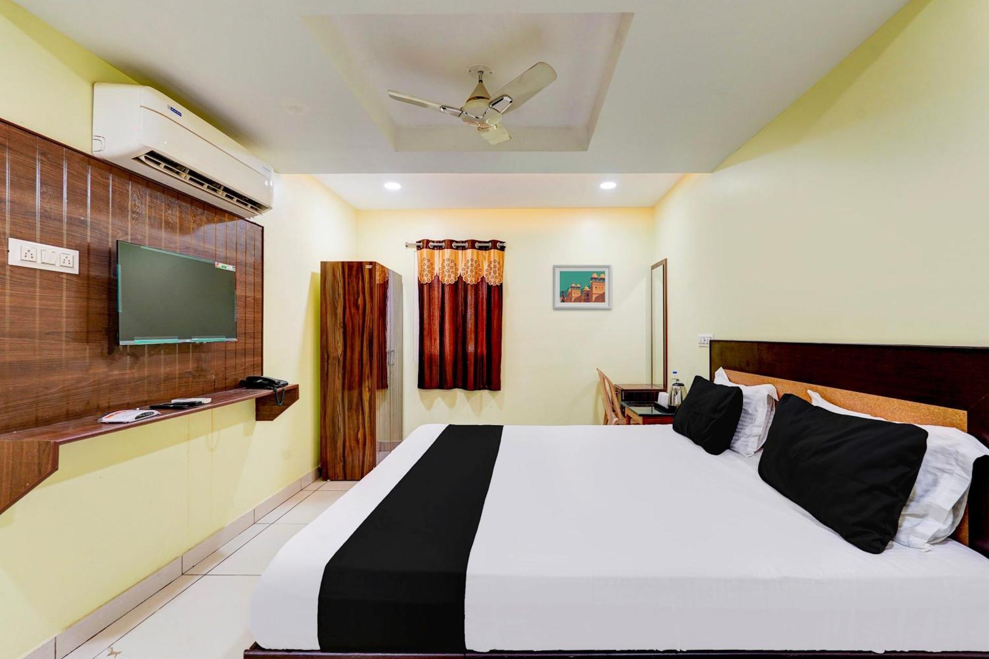 Super Hotel O Perungalathur Near Bus Stand Chennai Exterior photo